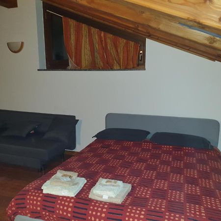 Mansarda Chanoux Cir N 0027 Châtillon Eksteriør billede