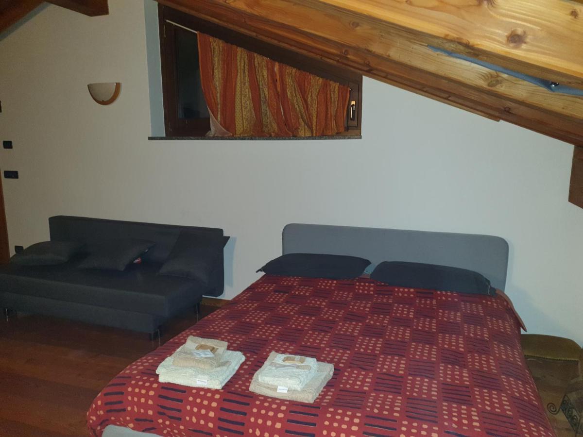 Mansarda Chanoux Cir N 0027 Châtillon Eksteriør billede